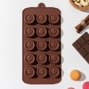Форма для шоколада 15 ячеек 22х10х1,5 см (2,8х2,2 см) "Шоколадное удовольствие" цвет 