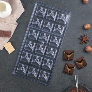 Форма для шоколада 18 ячеек "Рубин" 33x16,2x2,6 см   