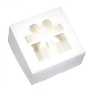 К119 Коробка на 4 капкейка с окном "Подарок"  160*160*100мм (белый)