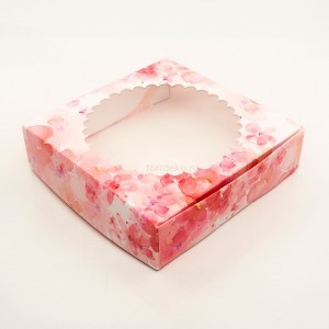П34/ЦР Подарочная коробка с окном, цветы розовые, 11,5 х 11,5 х 3 см   